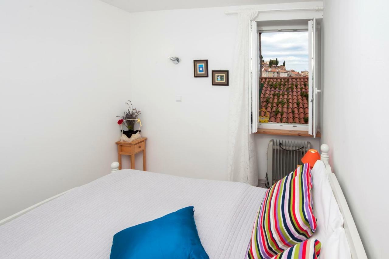 Apartman Delfin Rovinj Exterior foto